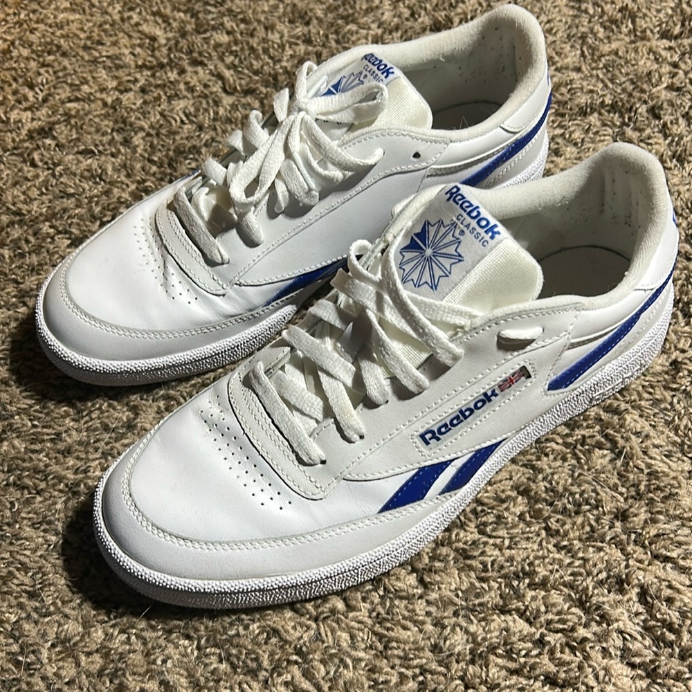 Men’s 10.5 Reebok Classic Shoes